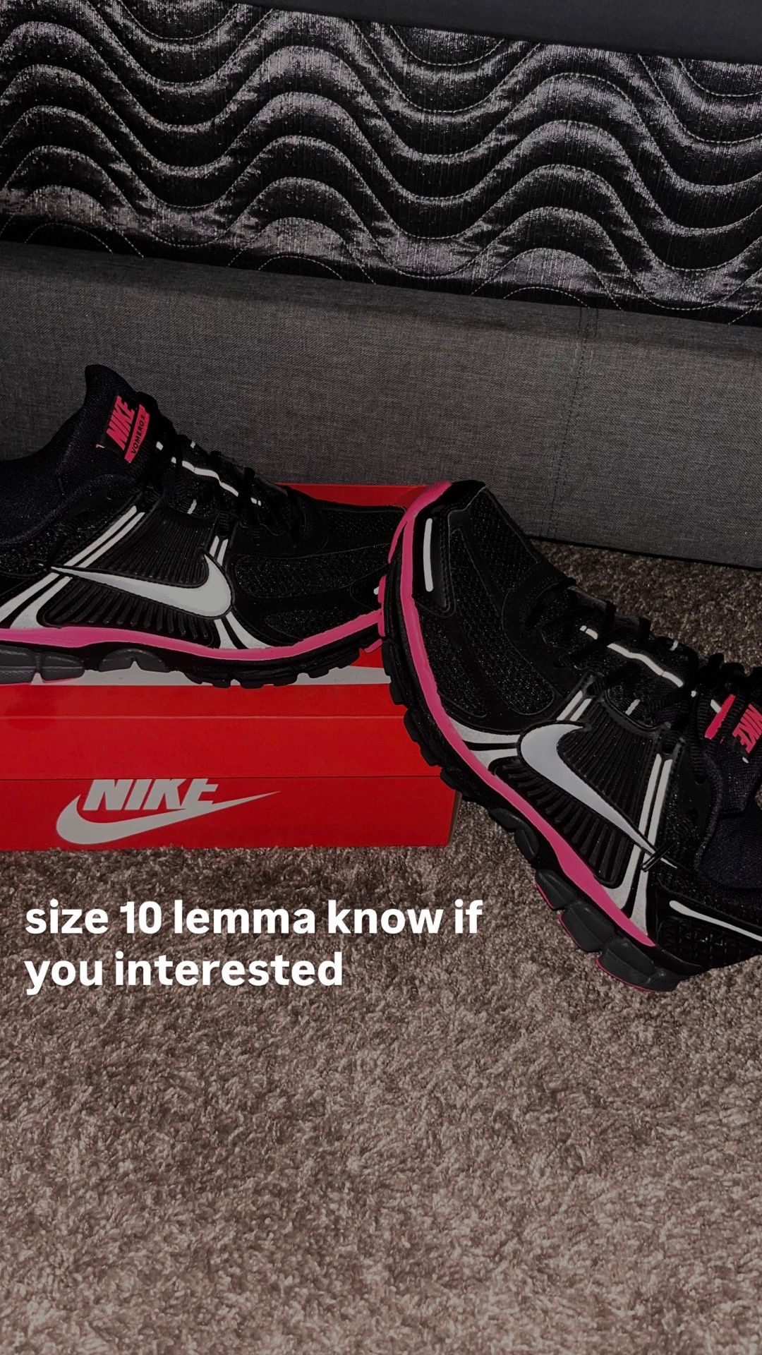 Size 10 Pink Vomeros