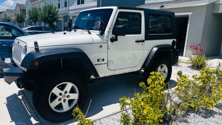 Jeep 2008 manual for sale