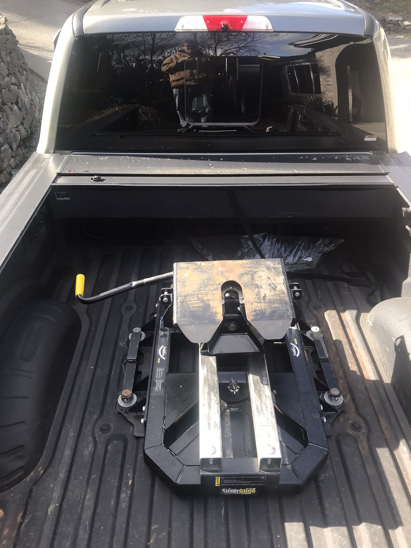 5th Wheel Hitch-Pullrite Autoturn