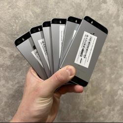 iPhone SE Unlocked With Warranty 