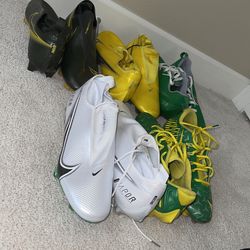 Team Issued Oregon Football Cleats