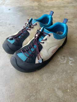 Keen Low-Top Hiking Shoes
