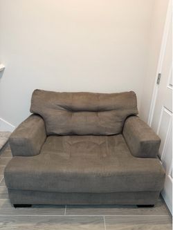 Oversized sofa chair