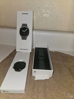 Samsung Galaxy Watch8 - Like New / Open Box