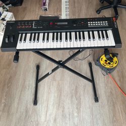 Yamaha, MX 49 Synthesizer And Electric Piano