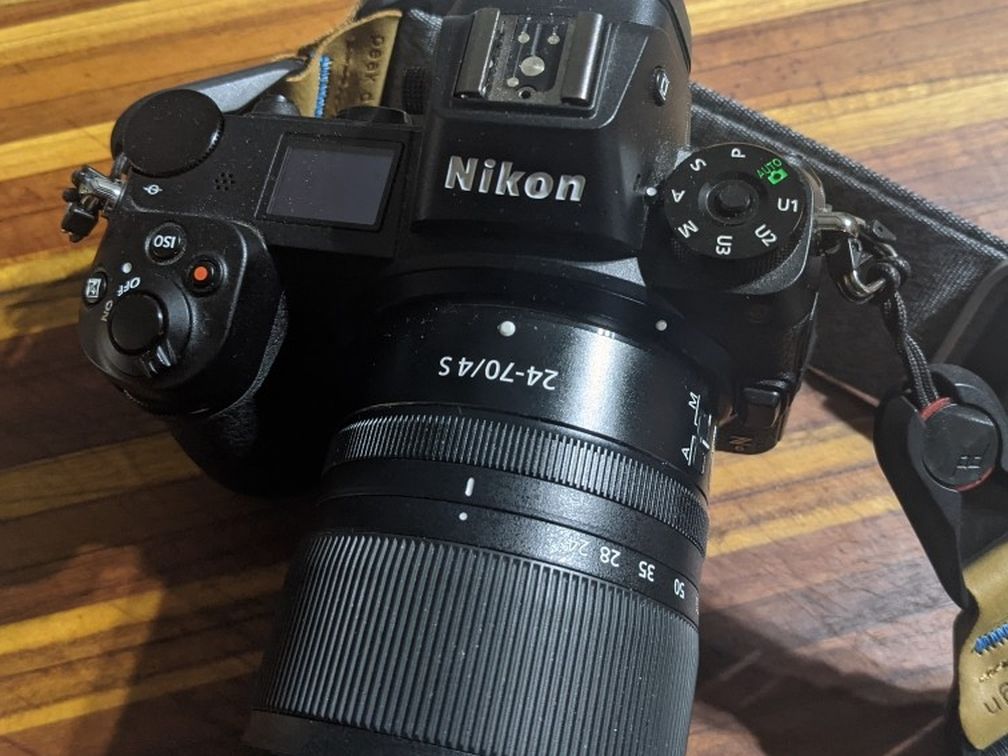 Nikon Z6 (body only) perfect condition