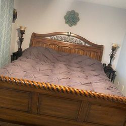 King Wood Bed