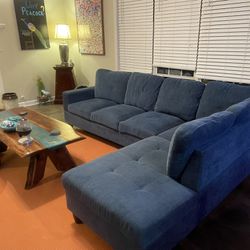 Stylish Sectional Couch Free Delivery