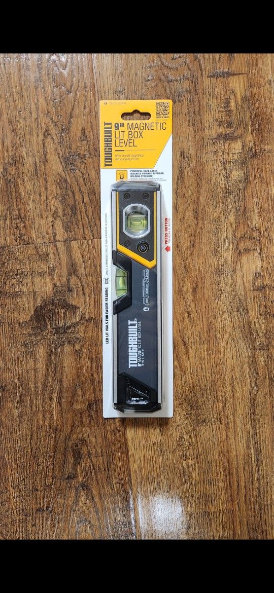 Brand New TOUGHBUILT 9" Magnetic Box Beam Level. Price Is Firm