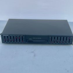 Kenwood KE-294 - Vintage 7 Band Dual Graphic Equalizer W/RCA cables. Works great. Used in good condition with some minor cosmetic blemishes. These ble