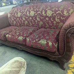 Victorian Sofa For In Los Angeles Ca Offerup