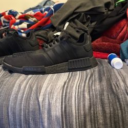 Adidas’s Boost All Balck 