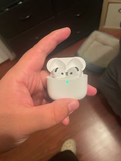 AirPods (4 anc) used