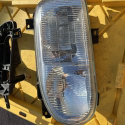 93-99 Volkswagen Golf GTI Left Driver Headlight MK3 OEM 140 799 00 Glass Oem