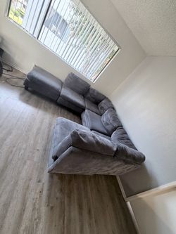 Sectional couch