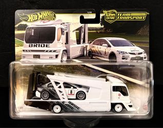 NEW Hot Wheels Car Culture Team Transport BRIDE ‘07 Honda Civic Type R (FD2).