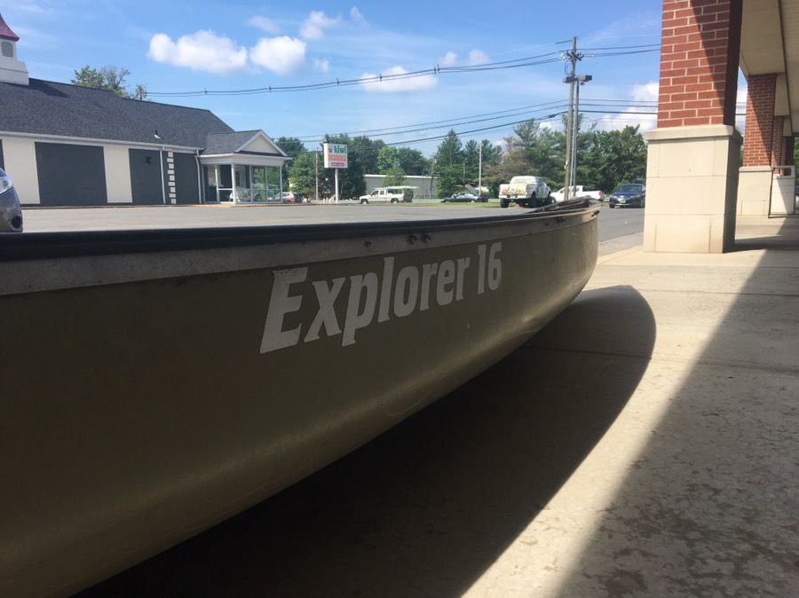 Explorer 16" Canoe