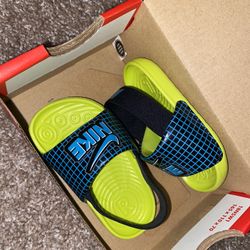 Baby Nike Slides (2c)