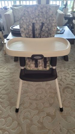 Graco High Chair – Brown Elephant Print