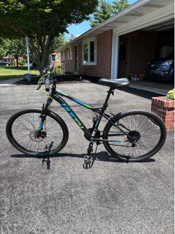 Bicycle. 26” Huffy Nighthawk