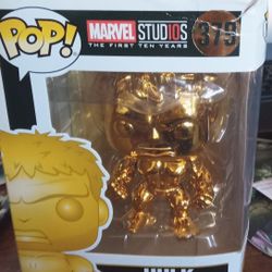 Funko Pop Marvel Studios Series Gold Chrome HULK Bobble-Head # 379