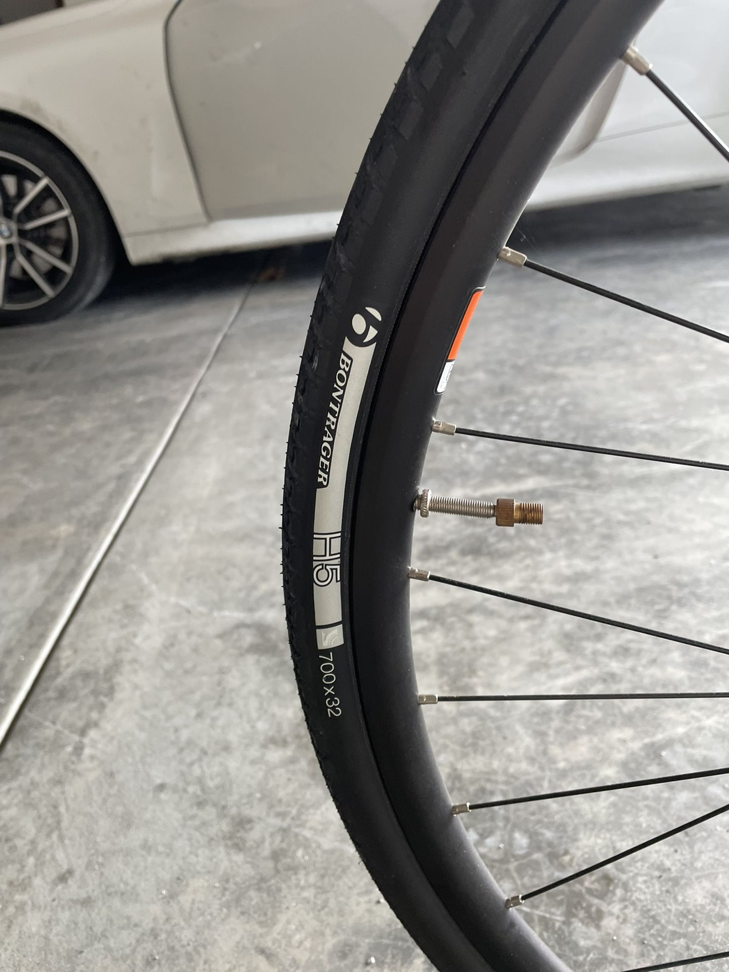 Bontrager h5 online 700x32