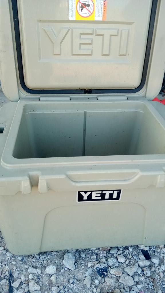 Yeti Cooler for Sale in Arcola, TX OfferUp