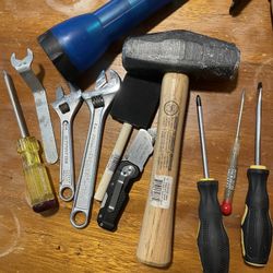 Tools Bundle (Hammer, Sledge, Wrenches, Screwdrivers, Flashlight, Padlock) 