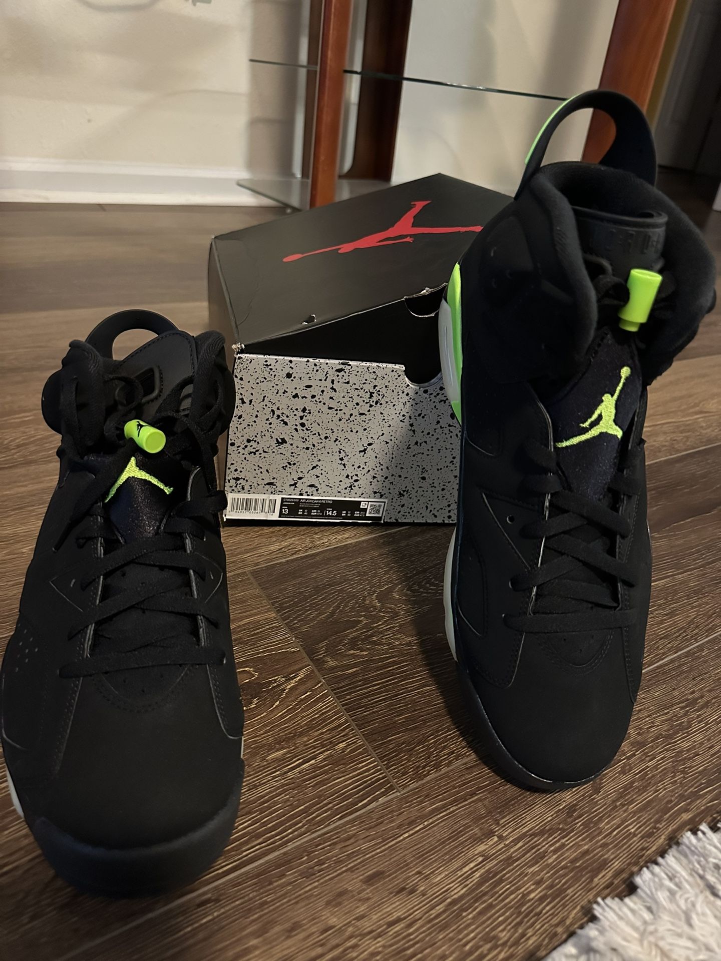 Nike Jordan Retro 6 Men's