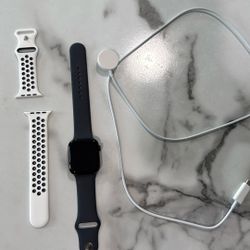 Apple Watch SE 44mm GPS 