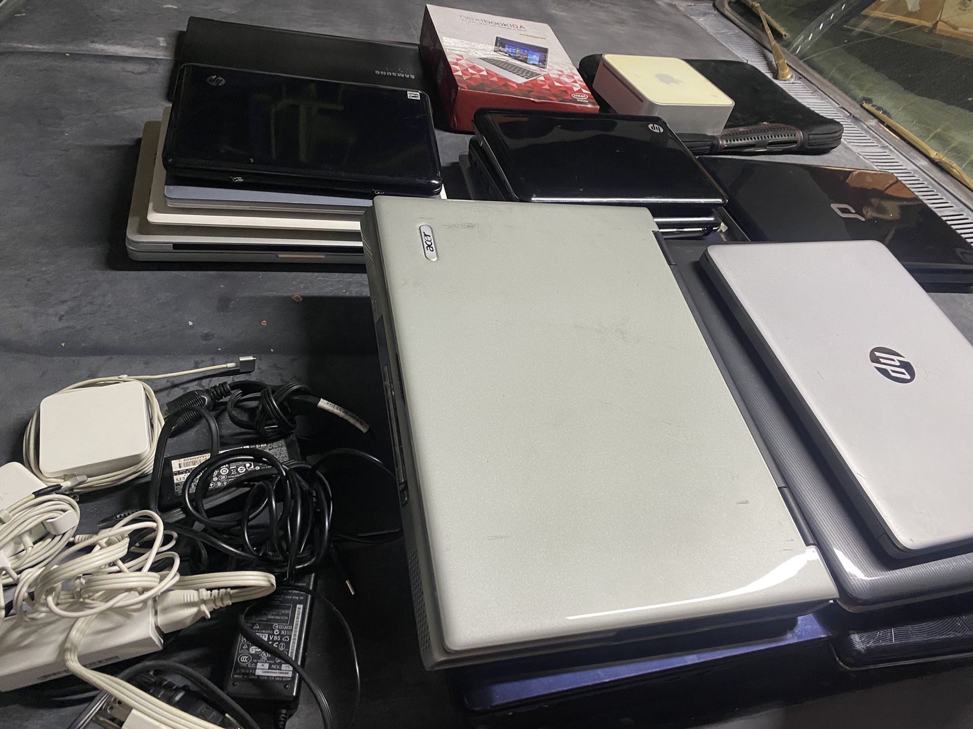 Laptops For Parts Or To Fix