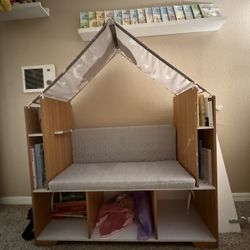Kids Reading Nook / Toy Storage