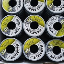 P.L.U.M.B.I.N.G STUFF/ Cosas De P.L.U.M.E.R.I.A