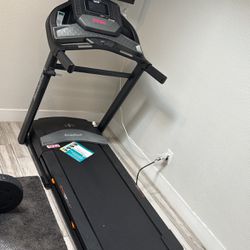 Norditrack Flex Select Treadmill + Weight Set 