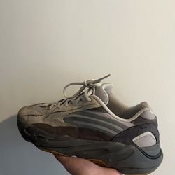 Yeezy 700 Tephra