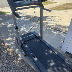 Treadmill 