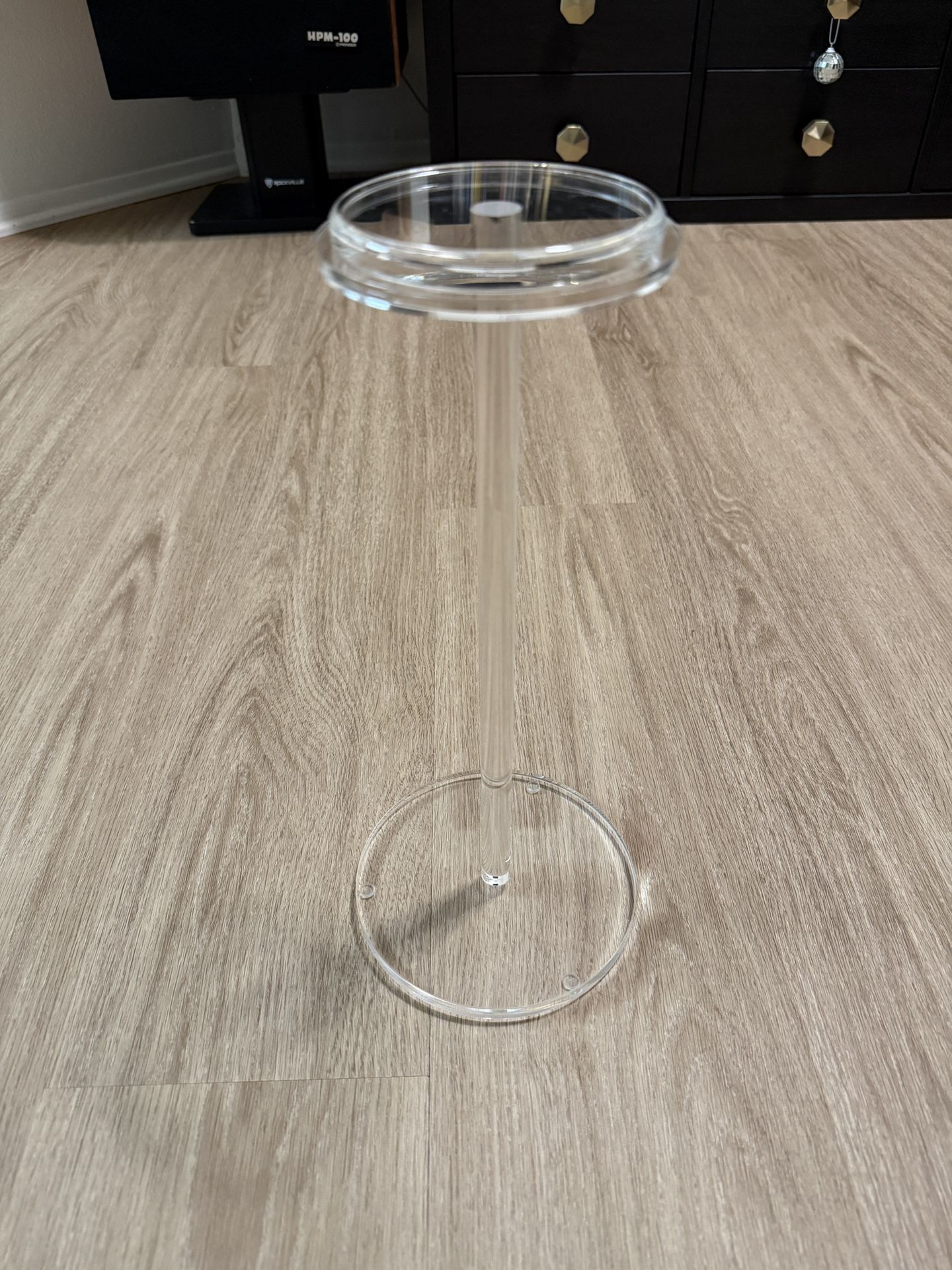 NWOT Container Store Acrylic Hat Stand 