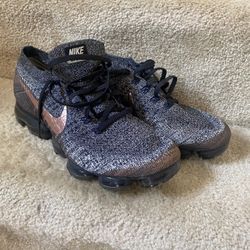 The Nike Vapor Max Sz 10 