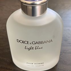 Selling Dolce & Gabbana Cologne