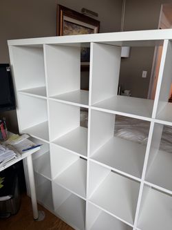 IKEA KALLAX 4x4 Cube Shelf – White – Excellent Condition