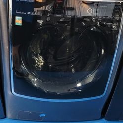 5.8 Cu Ft Turbowash Smart Washer 