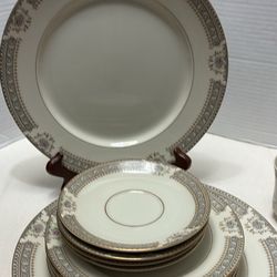 Dinner Ware Set