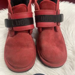 Uggs Boys Boots 3y