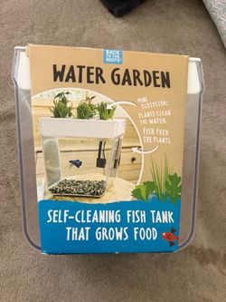 Back to the Roots Water Garden – Self-Cleaning Fish Tank