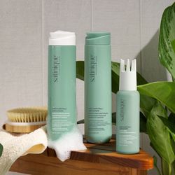 AMWAY SATINIQUE