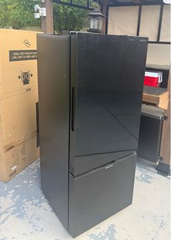 Magic Chef Refrigerator