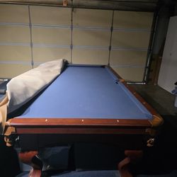 8ft Pool Table 