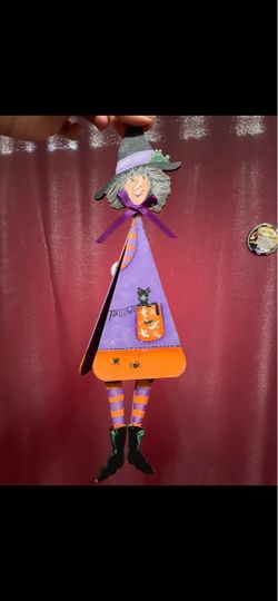 Wicked Witch of the West Cowbell Halloween decoration and cups