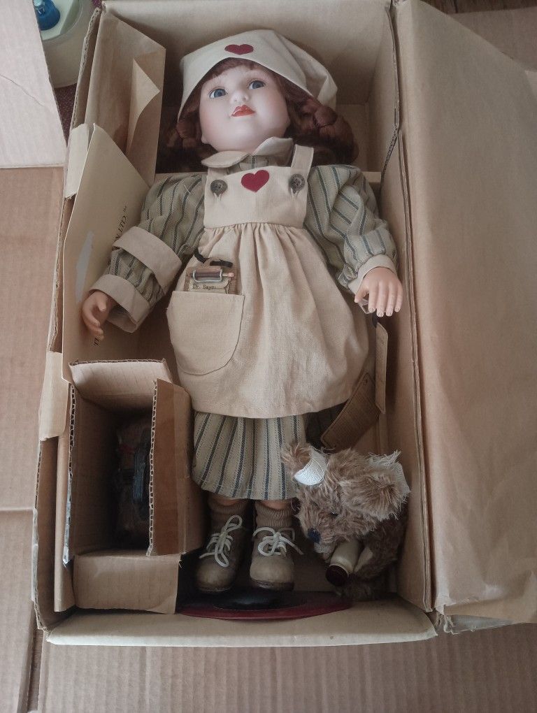 Boyd Collection Katherine