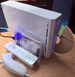 Nintendo Wii - Modded - GameCube Compatible